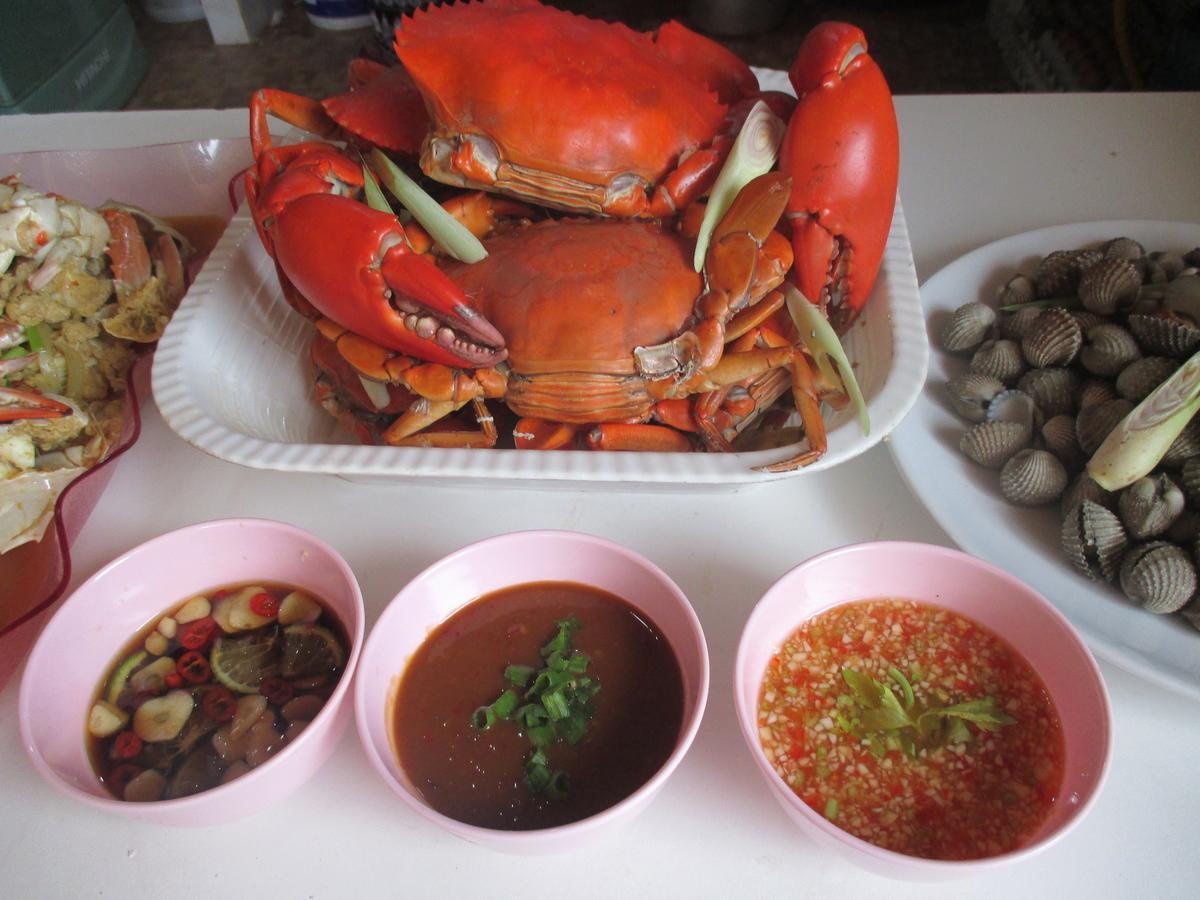 Happiness Resort Ban Khlong Haeng 外观 照片